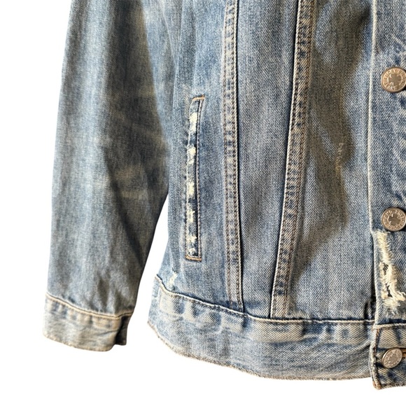 Lucky Brand Women’s Distressed Denim Jean Jacket Medium Casual Faded 100% Cotton - Picture 4 of 8